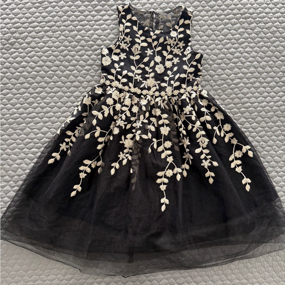 Rare Editions Black and Cream Floral Dress